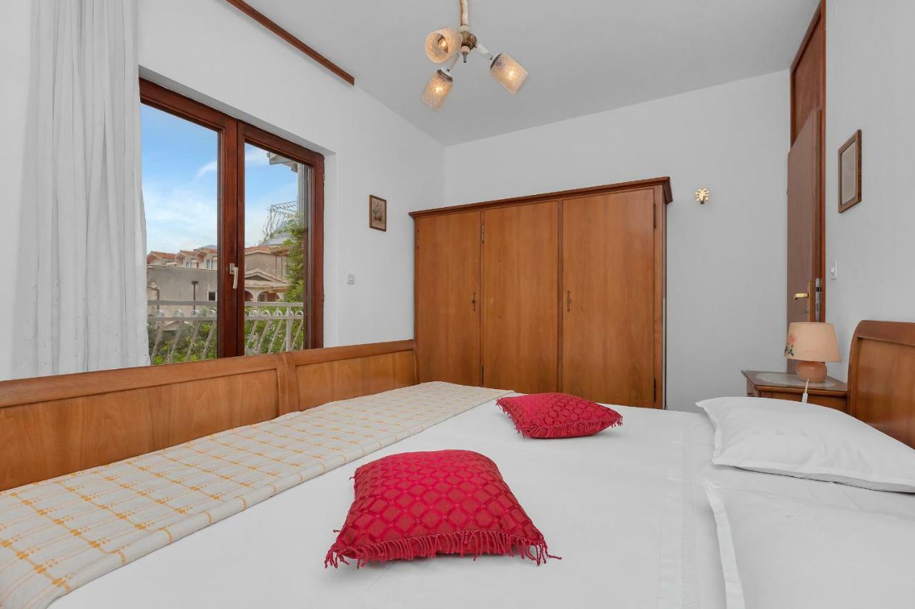 Tihana Apartment *